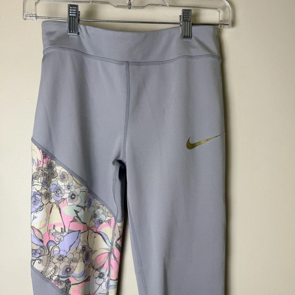Nike Dri-FIT One Big Girls' Purple Gray Flowers Leggings XL Athletic Gym Yoga